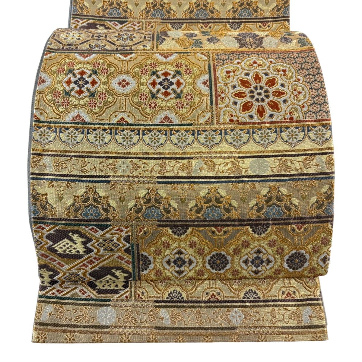 【美品】 袋帯 秀品 華文 花唐草 金糸 箔 金色 六通 正絹 【中古】 6,248円