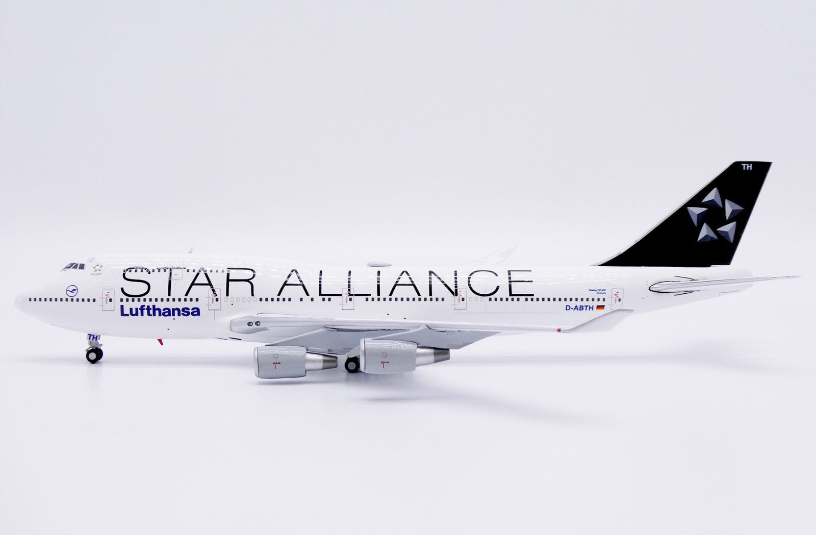 Jcwings ルフトハンザドイツ航空 747-400 D-ABTH 1/400 XX40670 6,887円