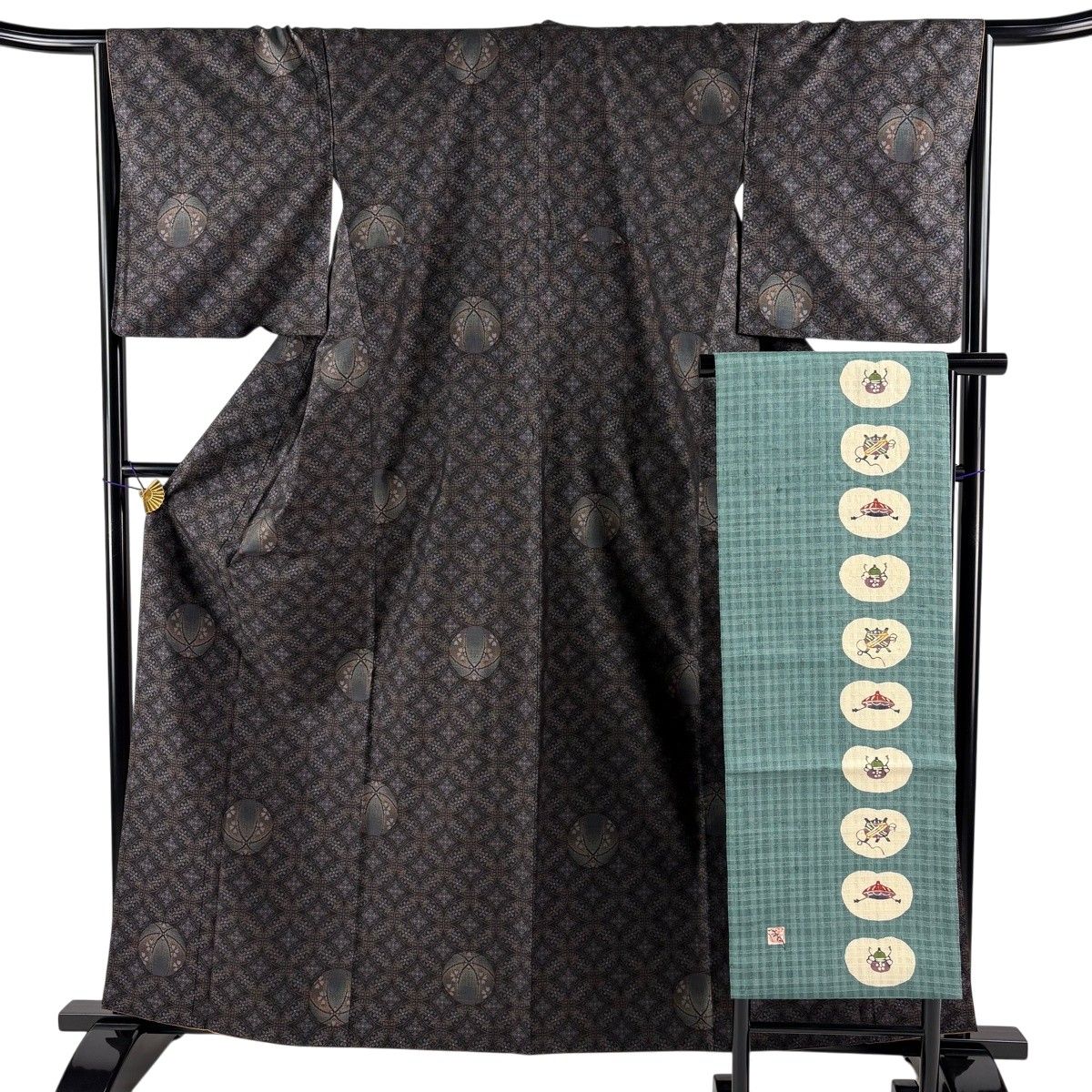 【美品】 紬 身丈163cm 裄丈65cm M 袷 名古屋帯セット 手鞠 七宝華文 茶紫 正絹 秀品 【中古】