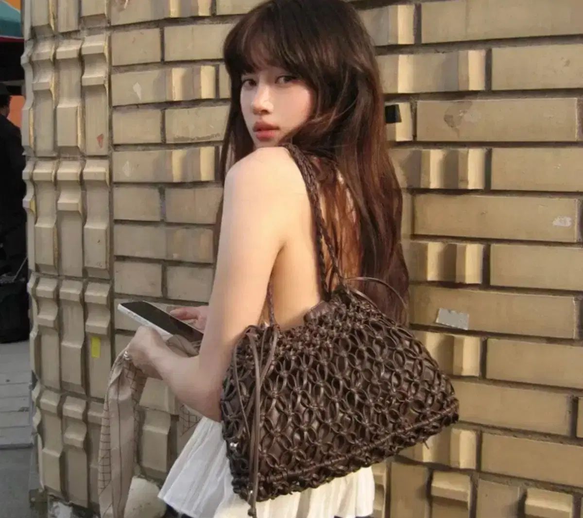 반로에 휴 ショルダーバッグ ブラウン