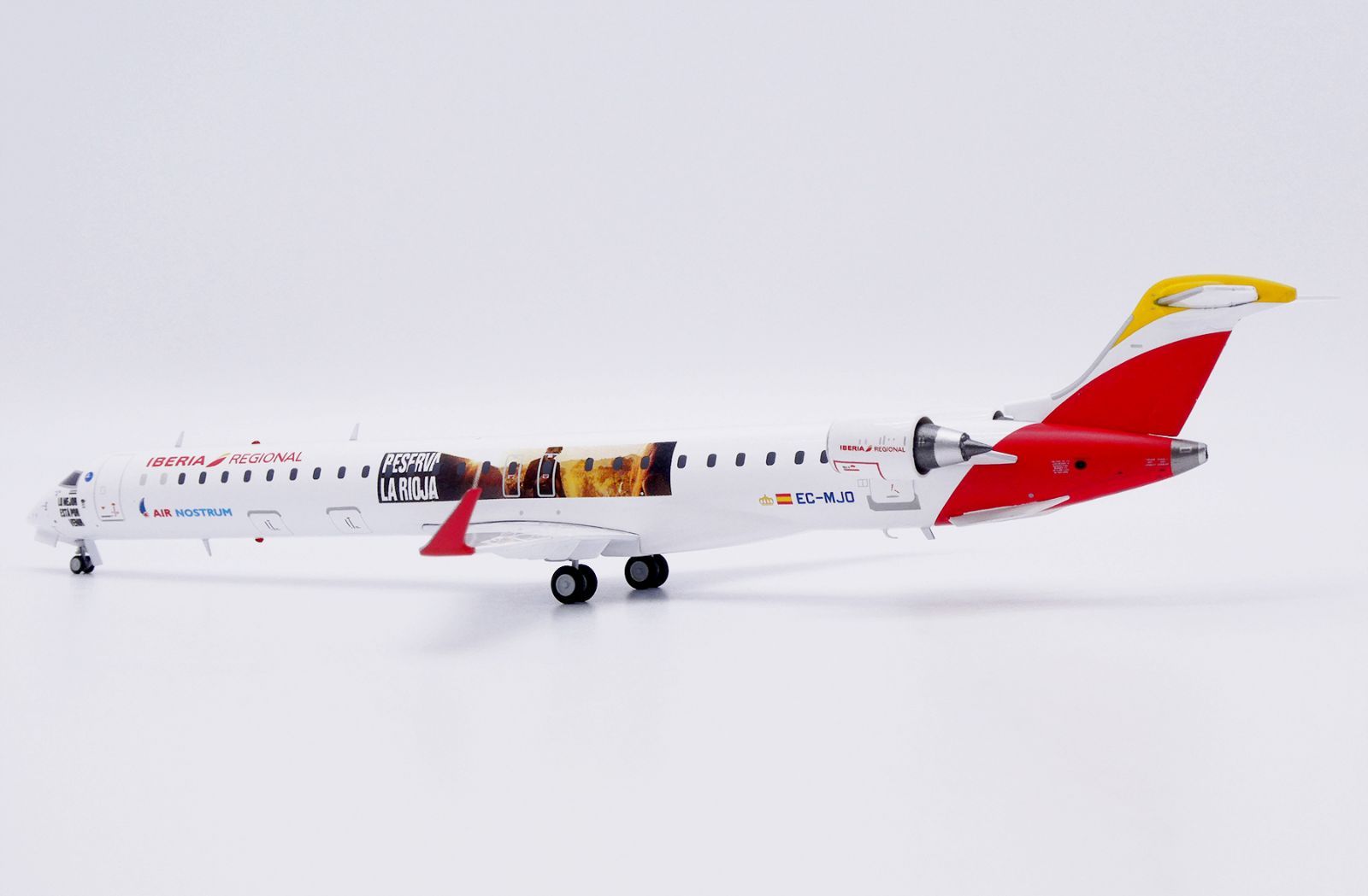 Jcwings イベリア リージョナル(エア ノストラム) CRJ-1000ER EC-MJO 1