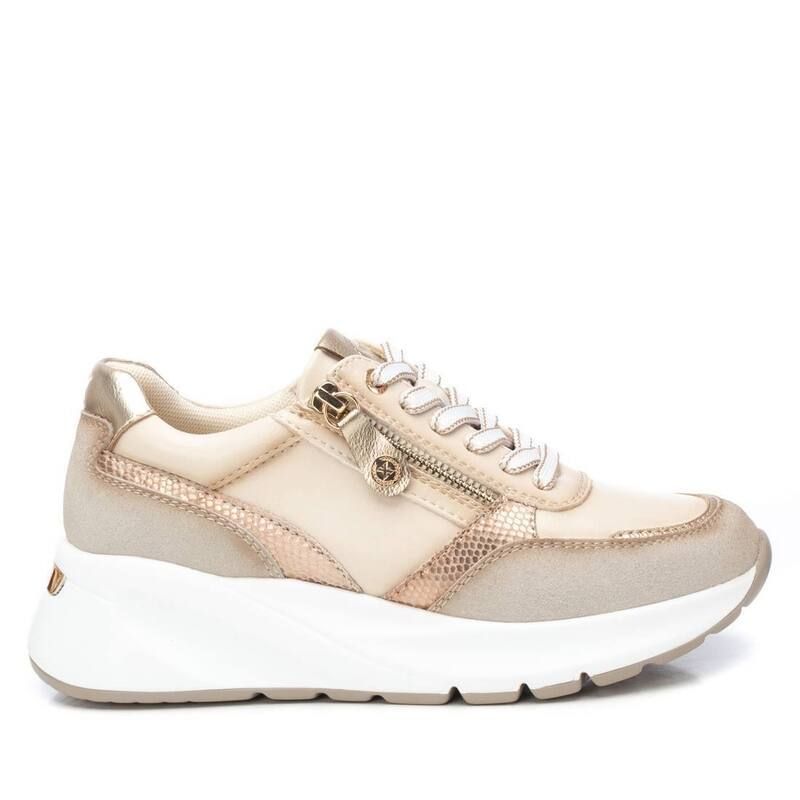 キシタイ レディース シューズ スニーカー Womens Casual Sneakers By XTI Beige ベージュ