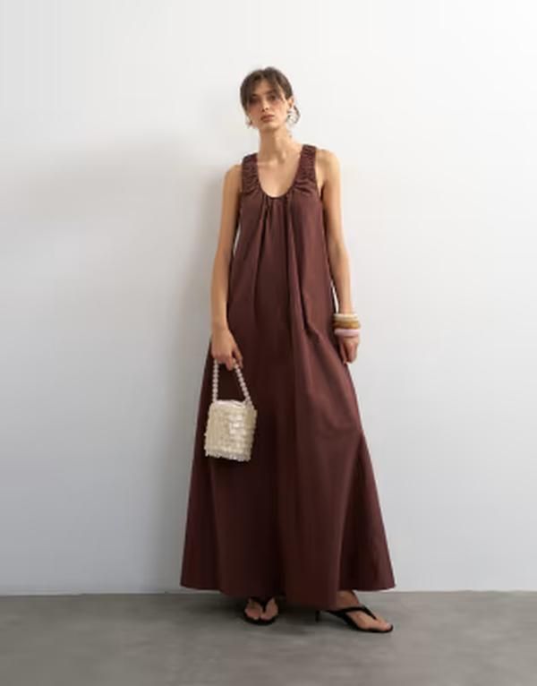 トップショップ レディース トップス ワンピース ギャザー コットン マキシ Topshop cotton poplin ruched neck maxi sundress in chocolate 19,110円