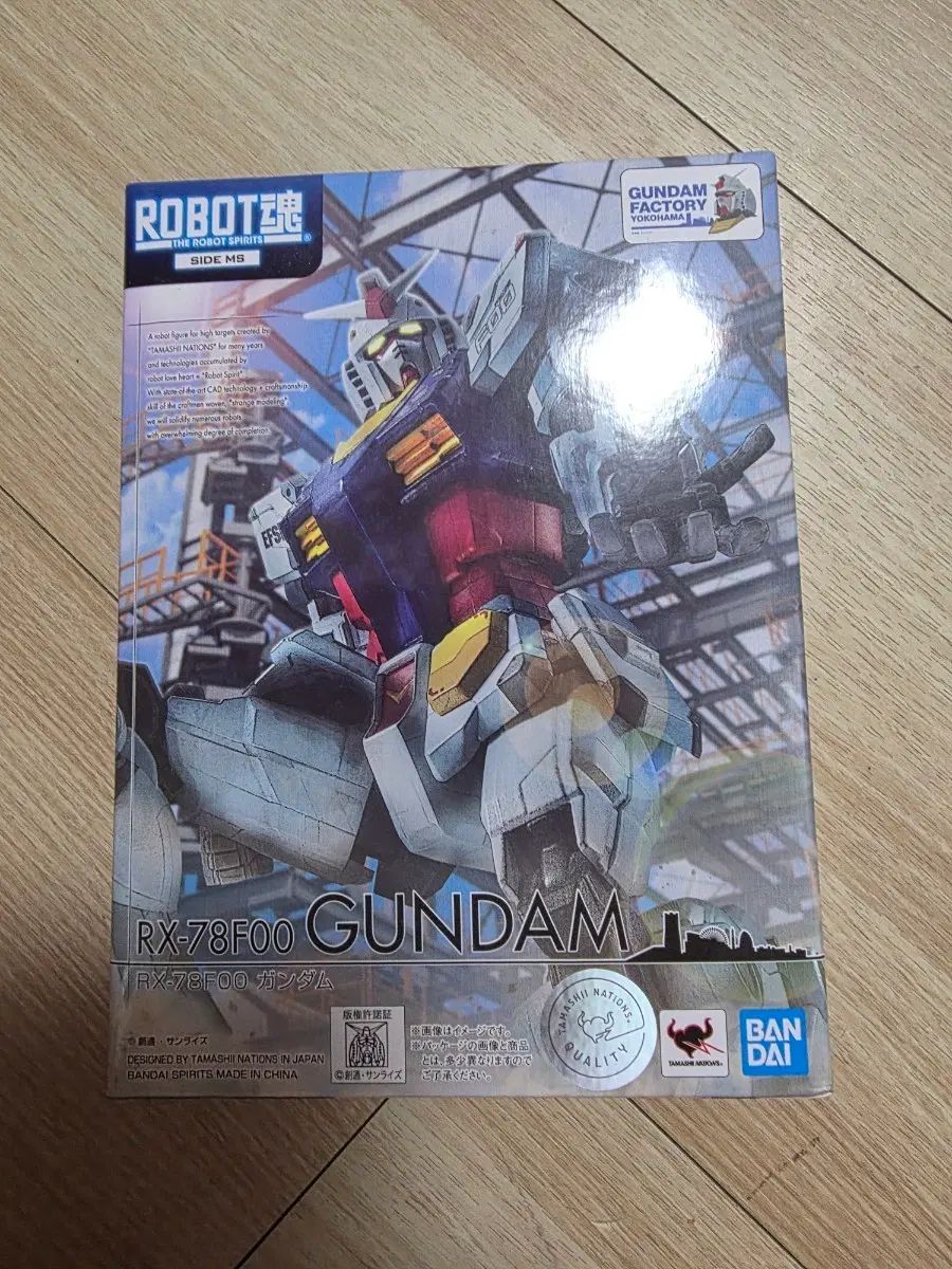 バンダイ ロボホン RX-78F00 ガンダム フィギュア 8,404円
