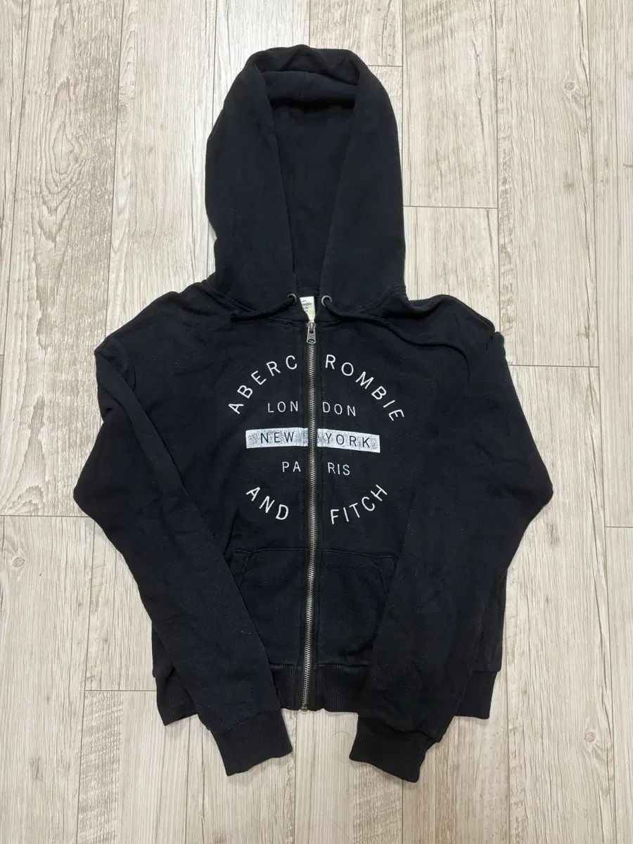 Abercrombie フードジップアップ レディース ブラック L