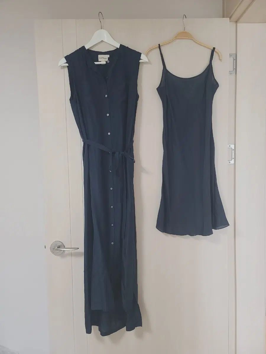 DKNY レディース シルク 100% ロング丈ワンピース ネイビー 夏 ノースリーブドレス