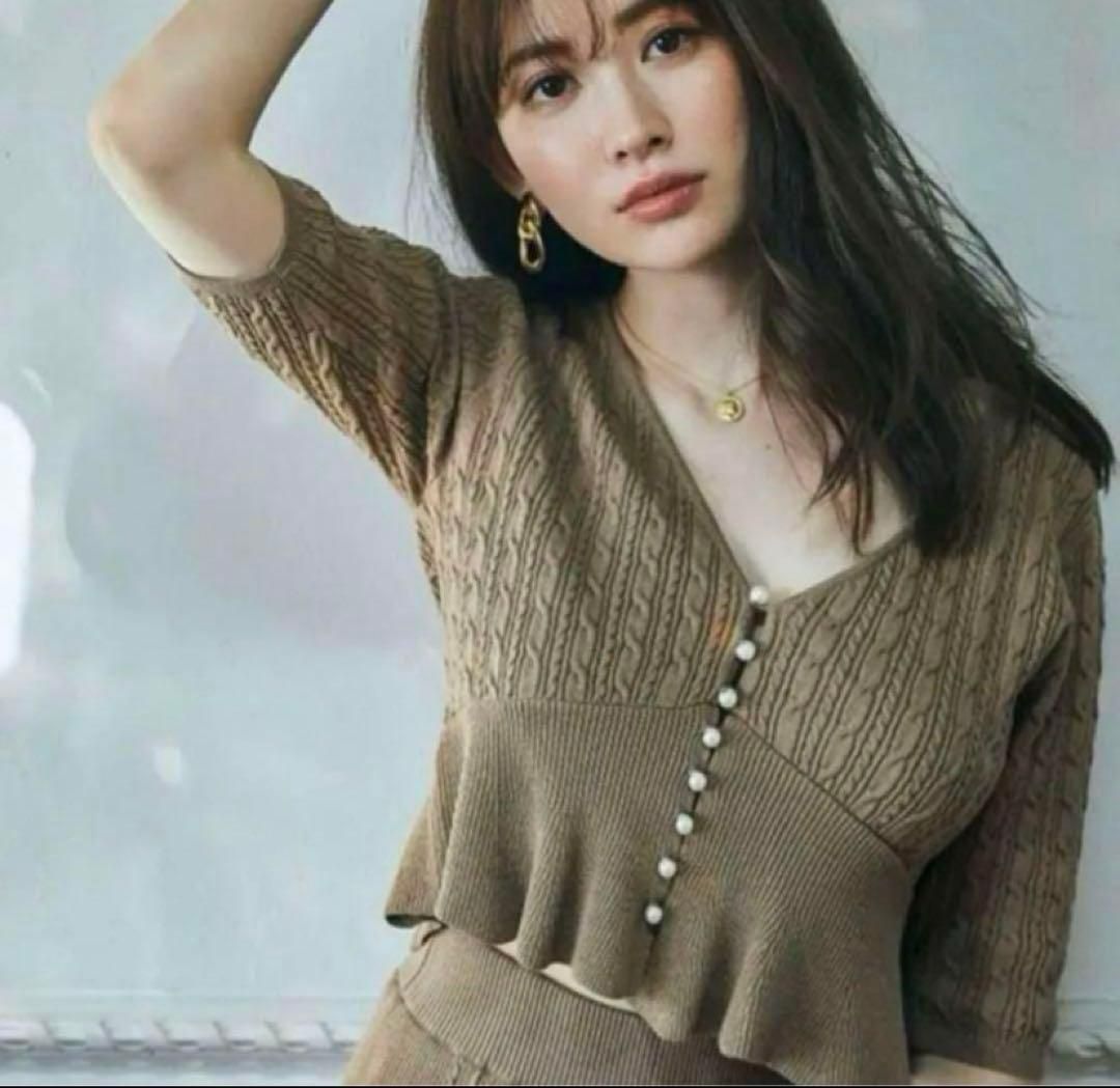 Her lip to 定価1.7万 Cropped Pearl Cardigan