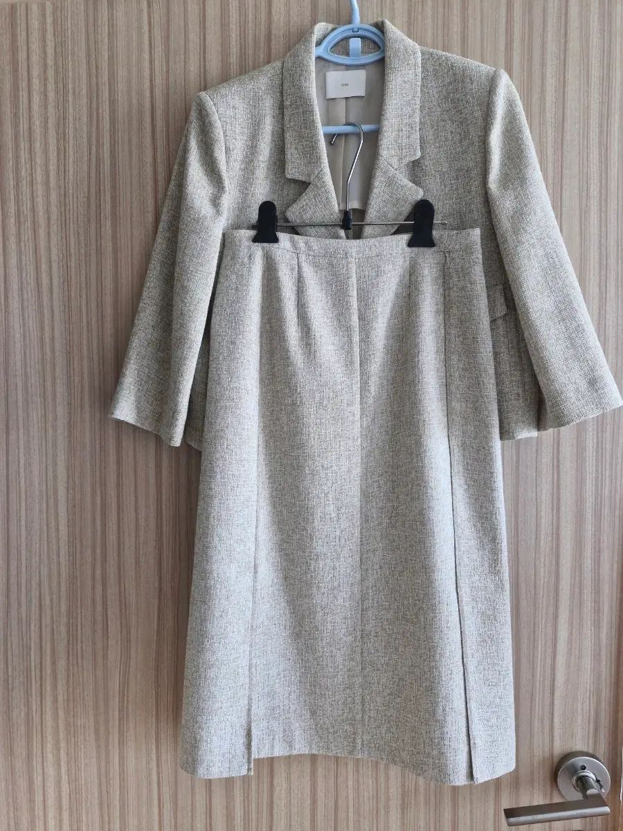オル クロップド ジャケットと ジーカット スカート セット s 18,708円