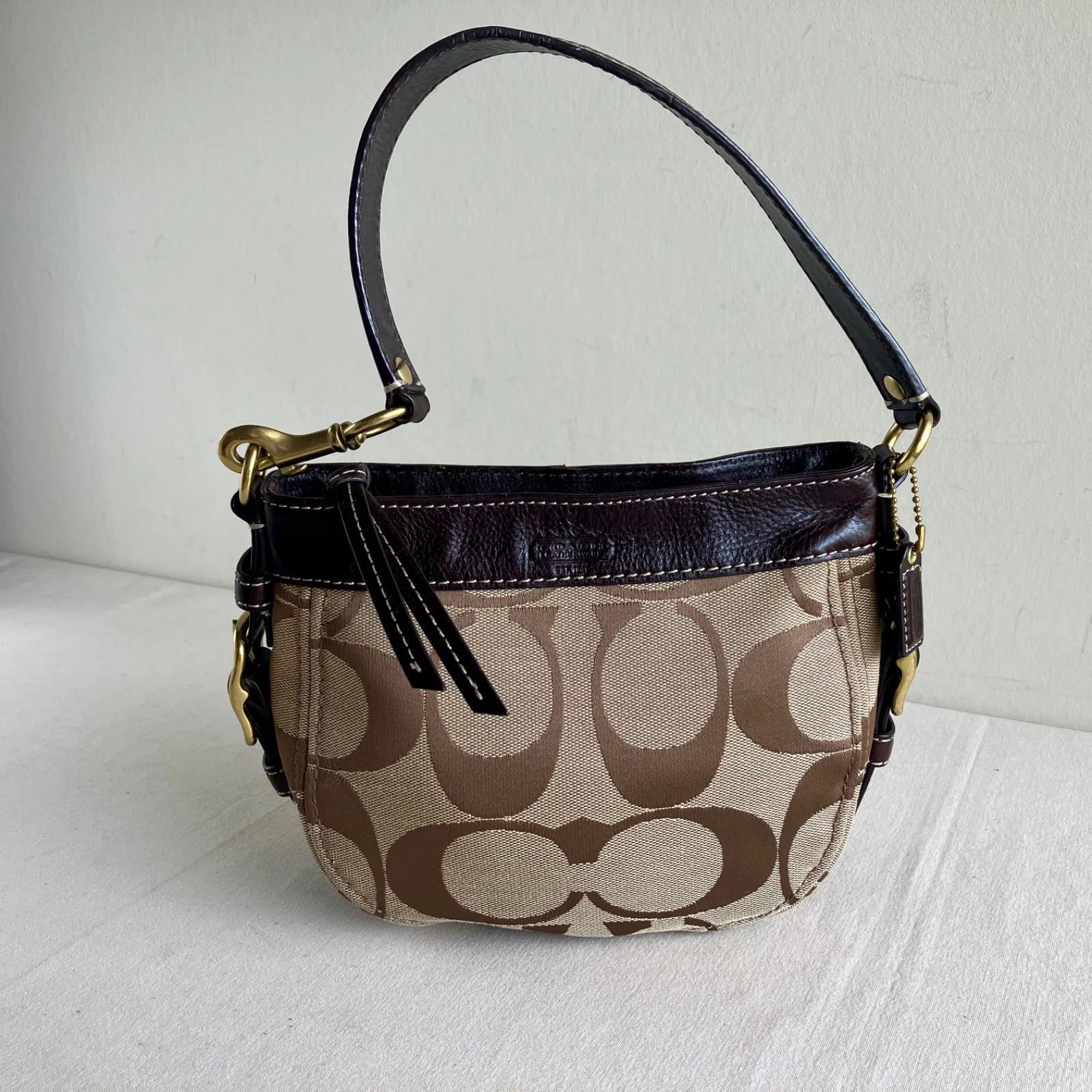 Coach Vintage Zoe Mini Signature Hobo Shoulder Bag Khaki Brown Y2K 