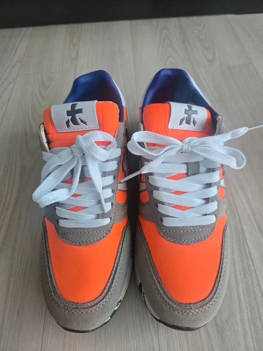 PREMIATA スニーカー