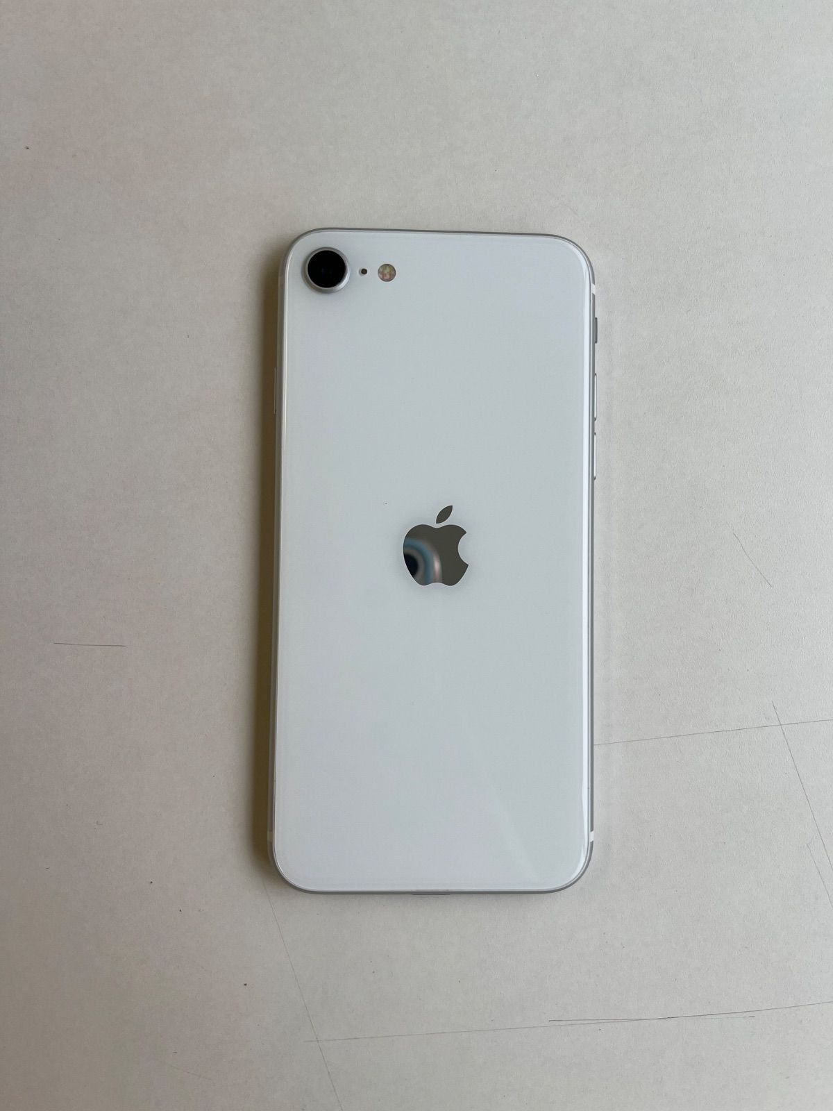 美品 iPhone SE (第2世代) 128GB ホワイト バッテリー78% MHGU3J/A