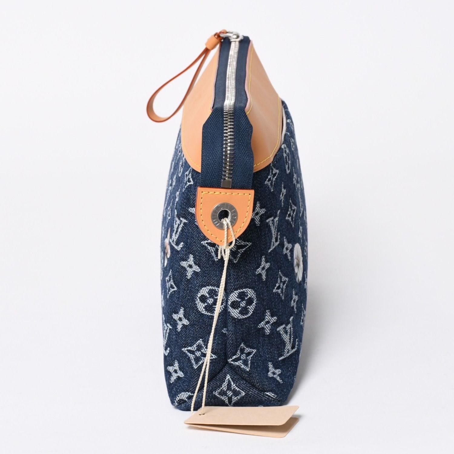新品未使用品 LOUIS VUITTON ルイヴィトン ハンドバッグ クラッチバッグ M27559 ポシェット・ヴォワヤージュ モノグラムデニム 中古 4a006421