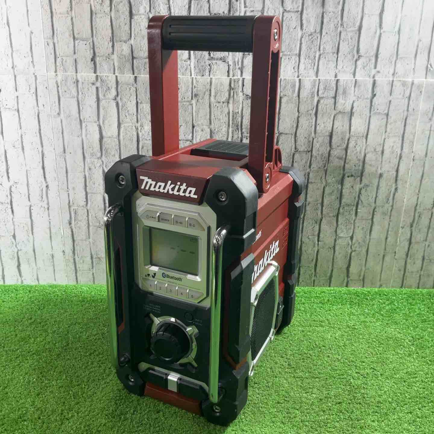 ◇マキタ(makita) コードレスラジオ MR108AR(限定色：オーセンティックレッド) 本体のみ【川口店】 25,106円