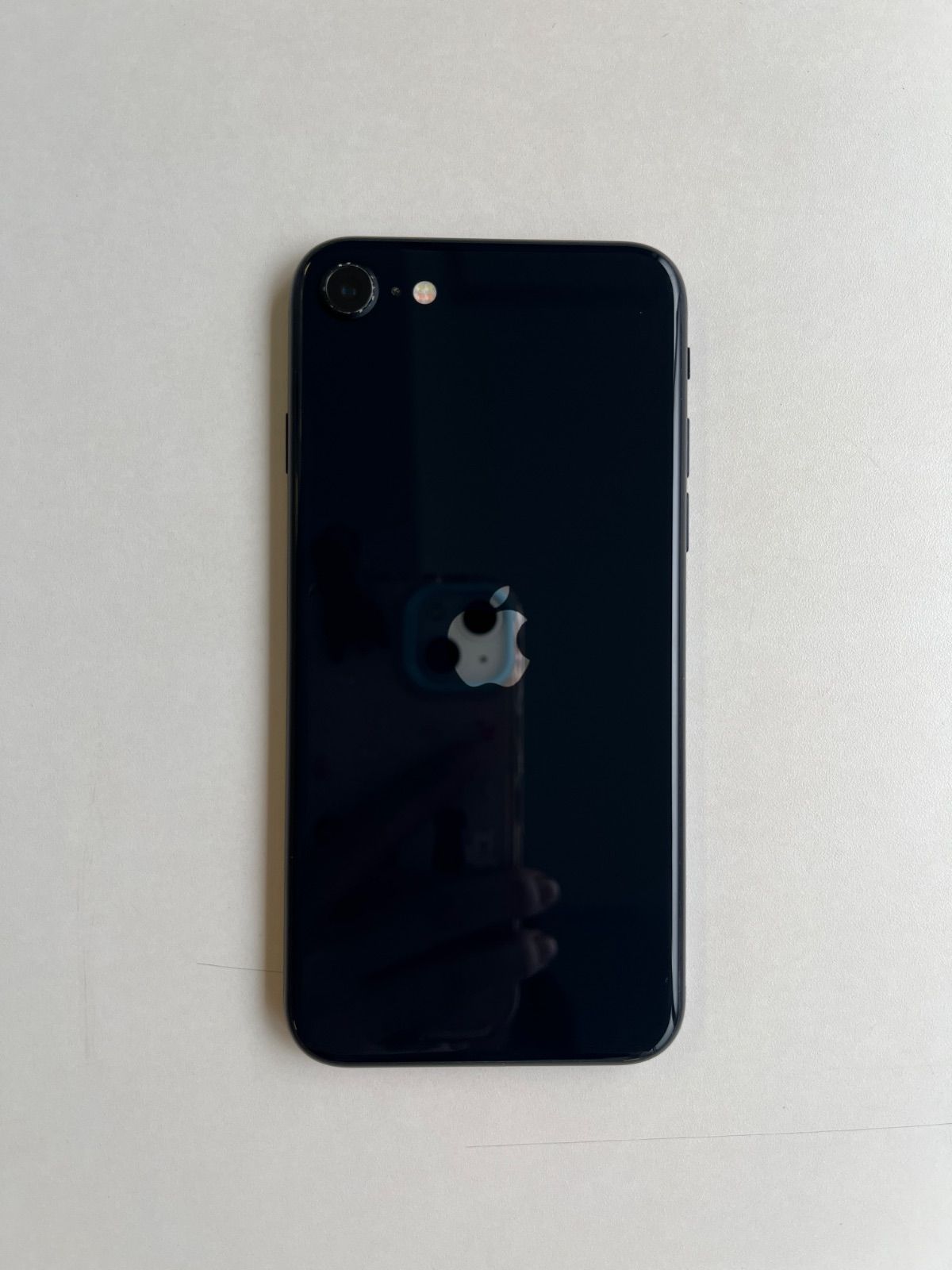 美品 iPhone SE (第3世代) 64GB ミッドナイト バッテリー74% MMYC3J/A - 8254