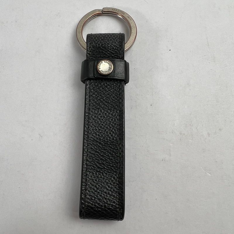 【中古品】 LOUIS VUITTON ルイヴィトン M62706 LVドラゴンヌ ダミエグラフィットキャンバス キーホルダー BLACK 保存袋・箱有 ※使用感あり 【179-260811-io-03-fuzh】