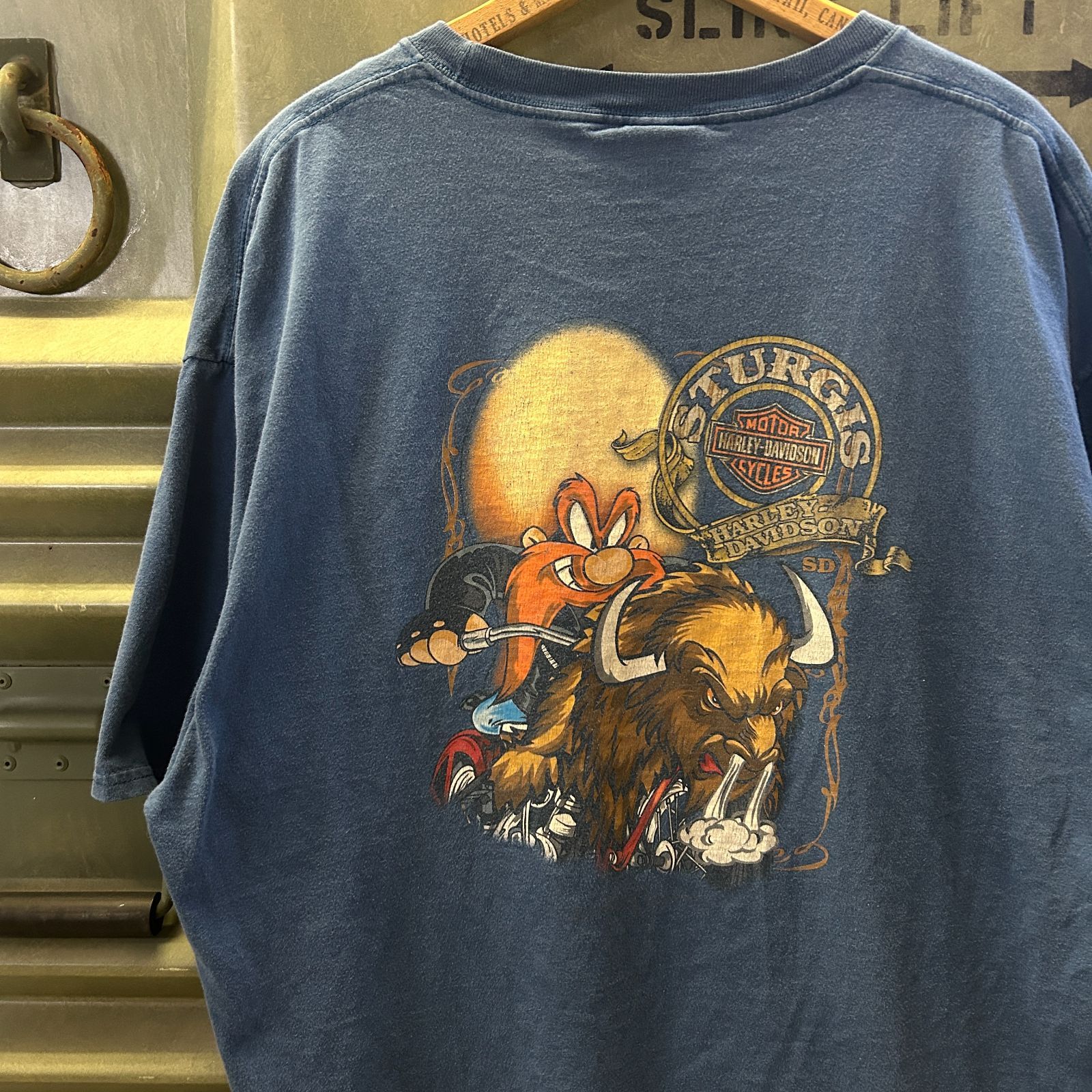 【Harley Davidson】ハーレーダビッドソン ルーニー・テューンズ 両面プリント カウボーイ 青