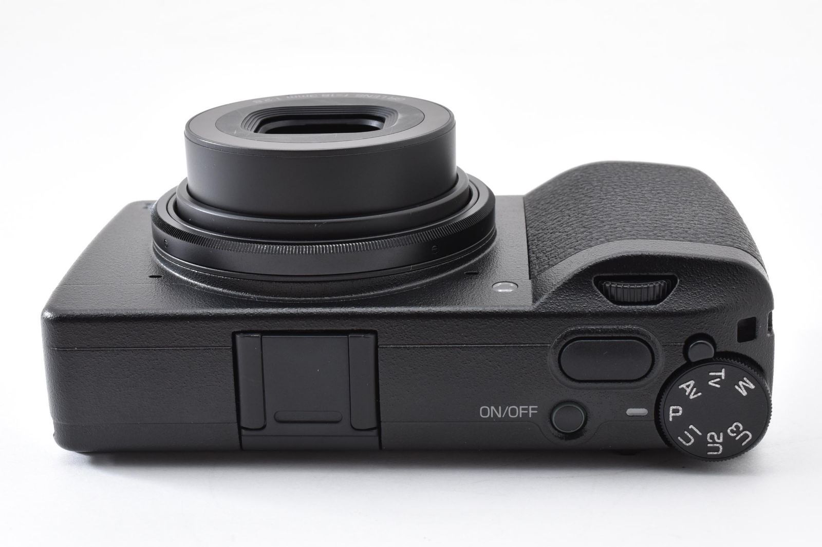 ☆極上美品☆ リコー RICOH GR III 《ショット数918回・元箱付・付属品