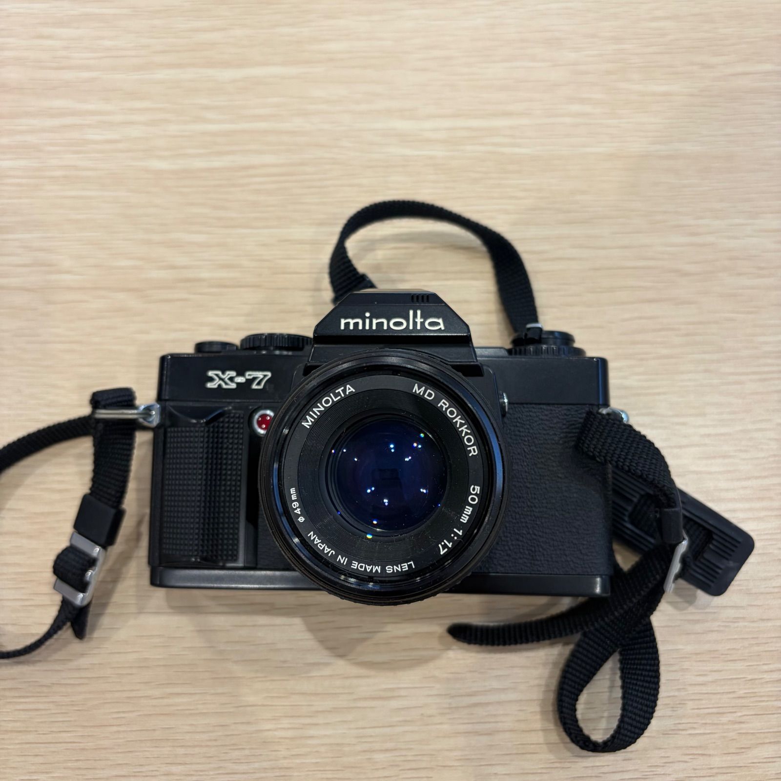 MINOLTA X-7 BLACK (body+lens)