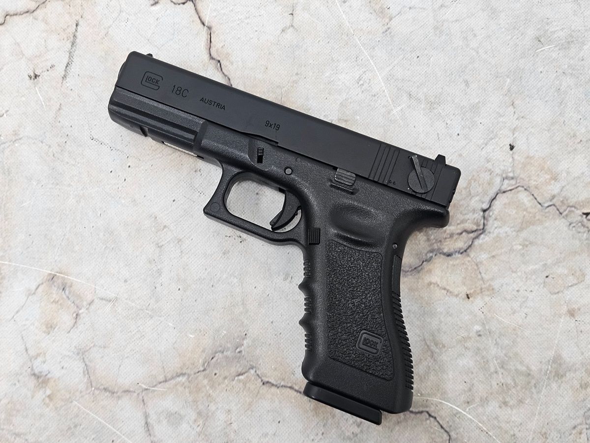 （中古商品）東京マルイ G18C GBB