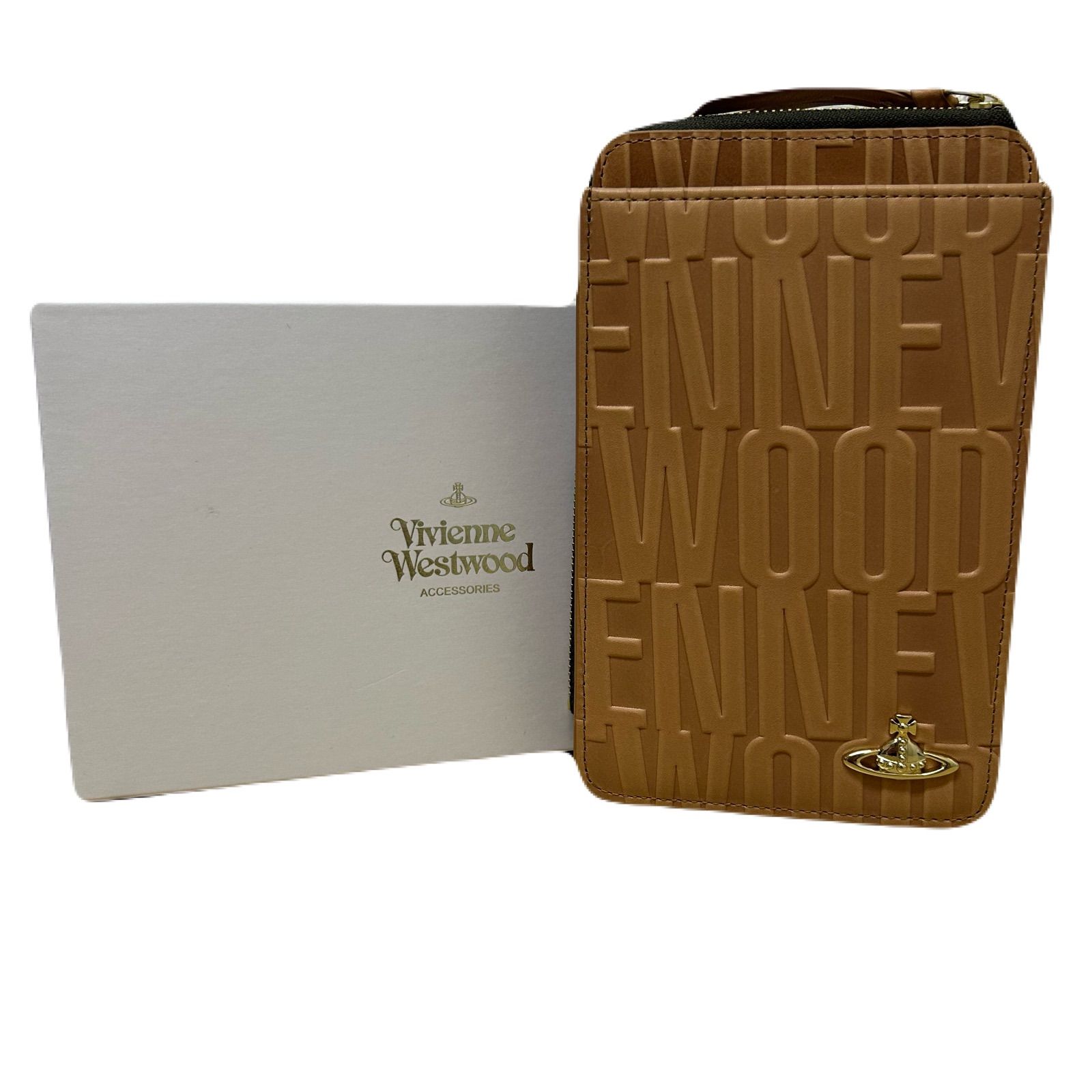 Vivienne Westwood ブライダルボックス スマホショルダー 糀谷店 14,600円