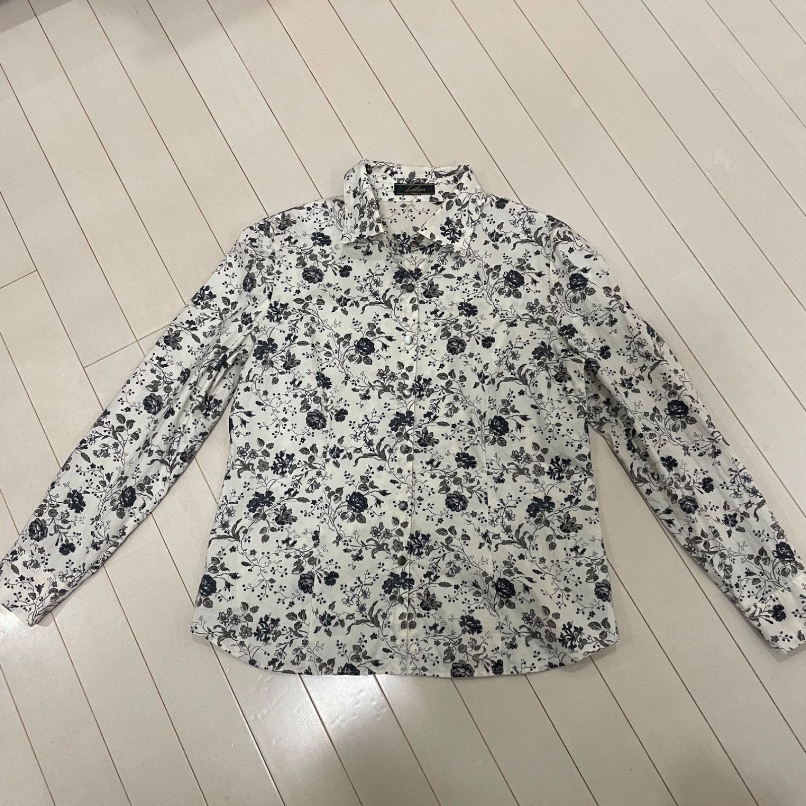 レリアン Leilian 花柄 長袖ブラウス 9号 M 綿100% 日本製 ボタニカル 