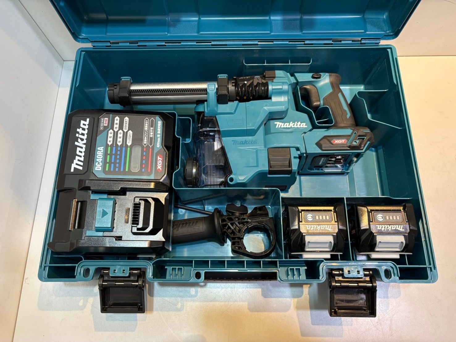 ◆Makita マキタ ハンマドリル HR010GRDXV バッテリー×2,充電器×1,他付属有り 中古 現状◆22019★