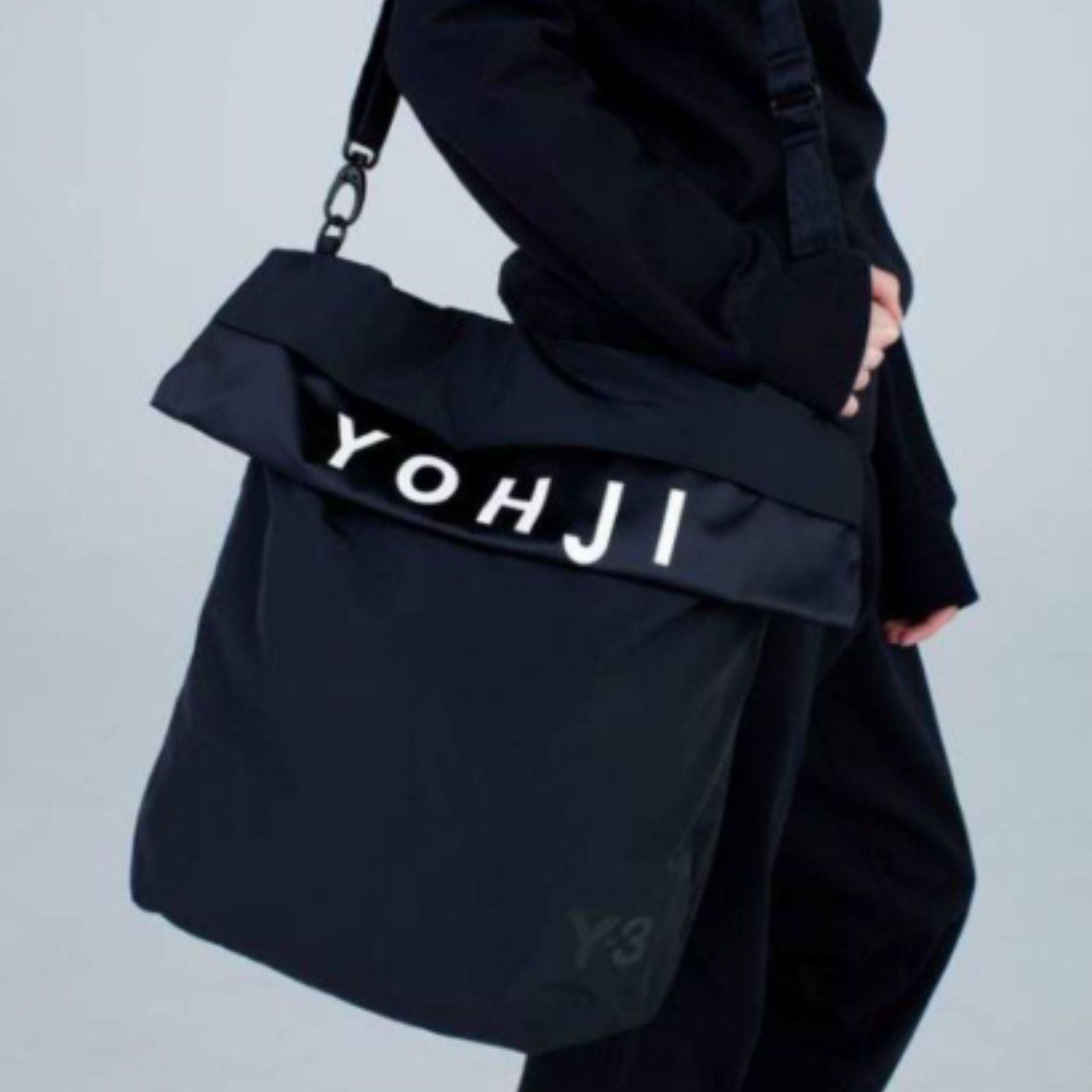 Y-3 パッカブル ショルダーバッグ 2WAY トート ロゴ プリント YOHJI Y-3 パッカブル ショルダーバッグ 2WAY トート ロゴ プリント YOHJI