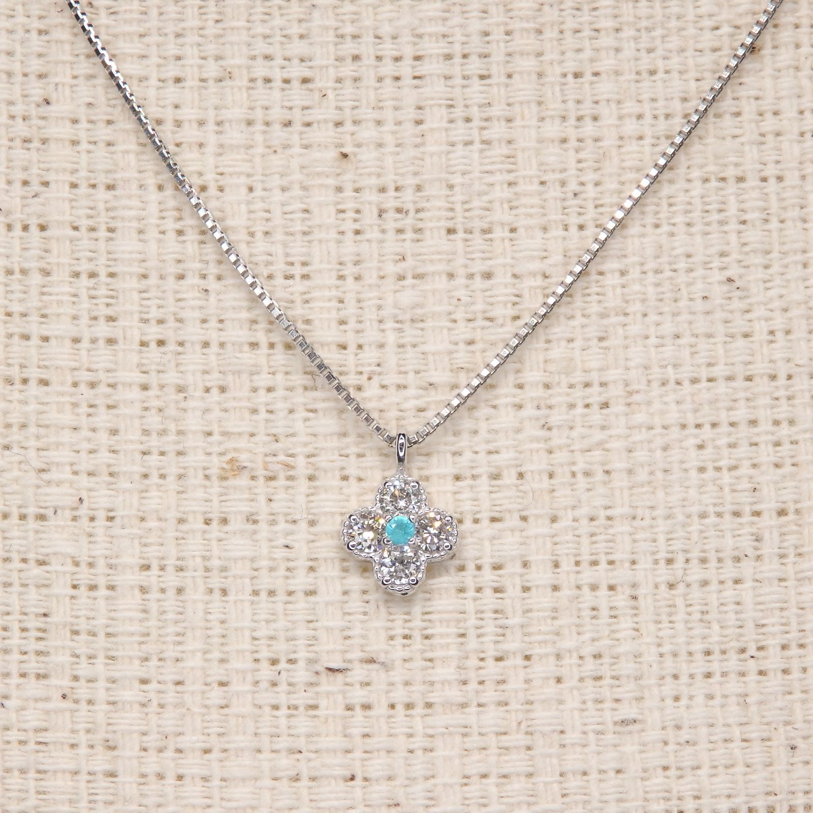 パライバトルマリン ネックレス チェーン付 A0133 0.01ct Pt 四葉 クローバー