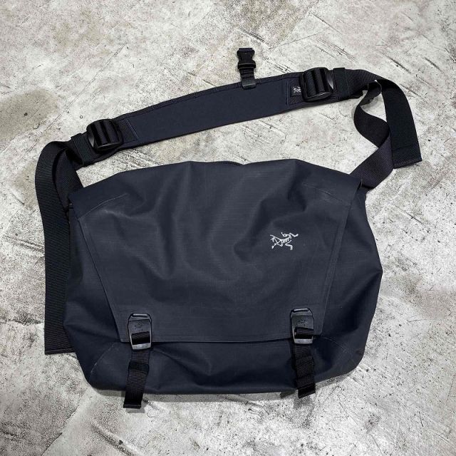 ARC'TERYX GRANVILLE 10 COURIER BAG X000009621 アークテリクス グランヴィル 10 クーリエ バッグ 心斎橋店