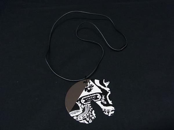 ■新品同様■ HERMES エルメス タッタソール ETRIERS ネックレス ペンダント アクセサリー ブラック系×グレージュ系 HC2010