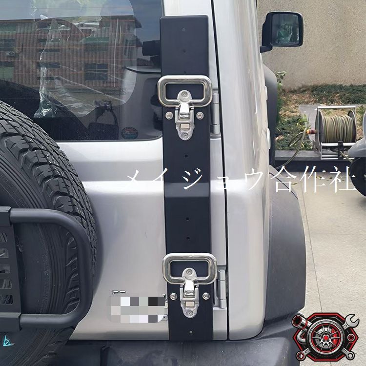 スズキ ジムニー Jimny 2018年以降対応 リアゲートラダー 折りたたみ式 尾梯 アルミ合金製 バックドアラダー 補助ステップ 足掛けステップ 外装パーツ リアドア用 はしご 省スペース設計 車用アクセサリー ドレスアップ 取り付け前確認推奨
