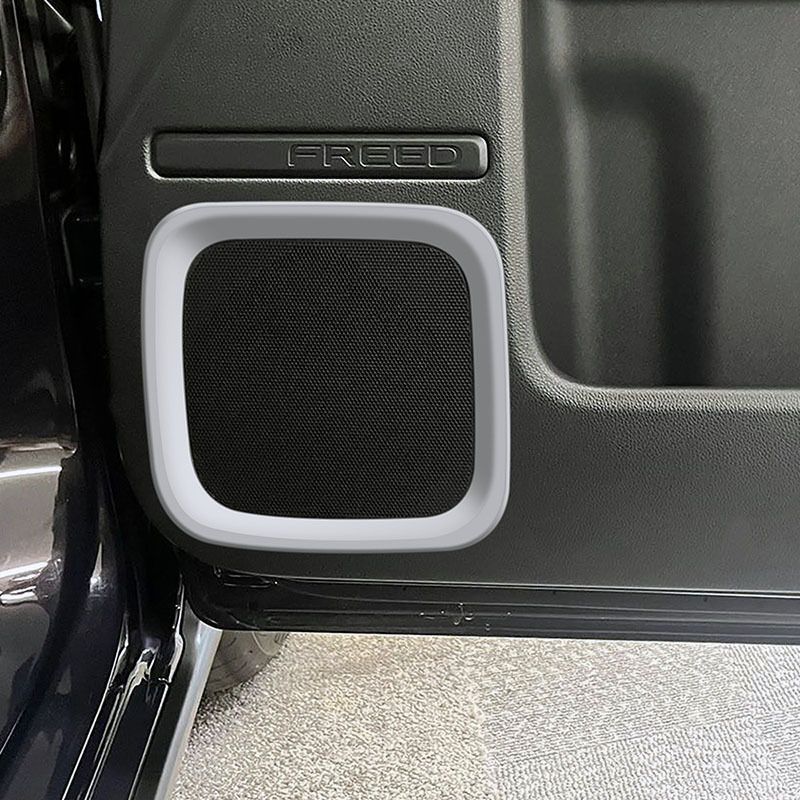 ホンダ Honda FREED フリード AIR／CROSSTAR 2024年 フロントドアスピーカーガーニッシュ 2点セット ABS製 マットシルバー／ピアノブラック／カーボン調 貼り付け式 傷防止 擦れ防止 内装ドレスアップ 6,911円