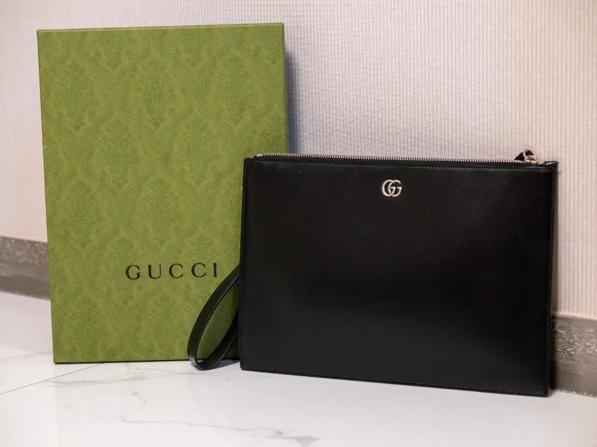 グッチクラッチバッグ