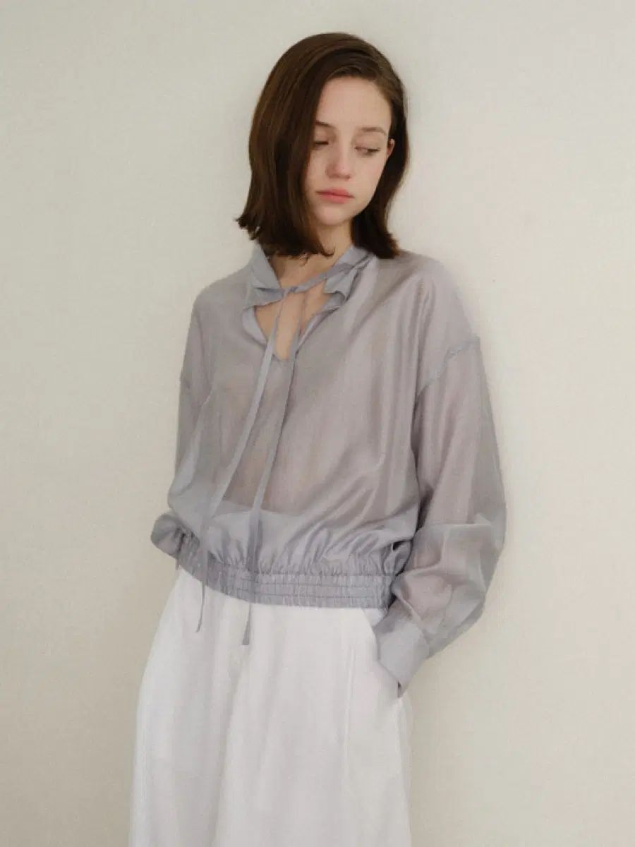 GONGDERINE プチシアーブラウス スカイブルー 新品