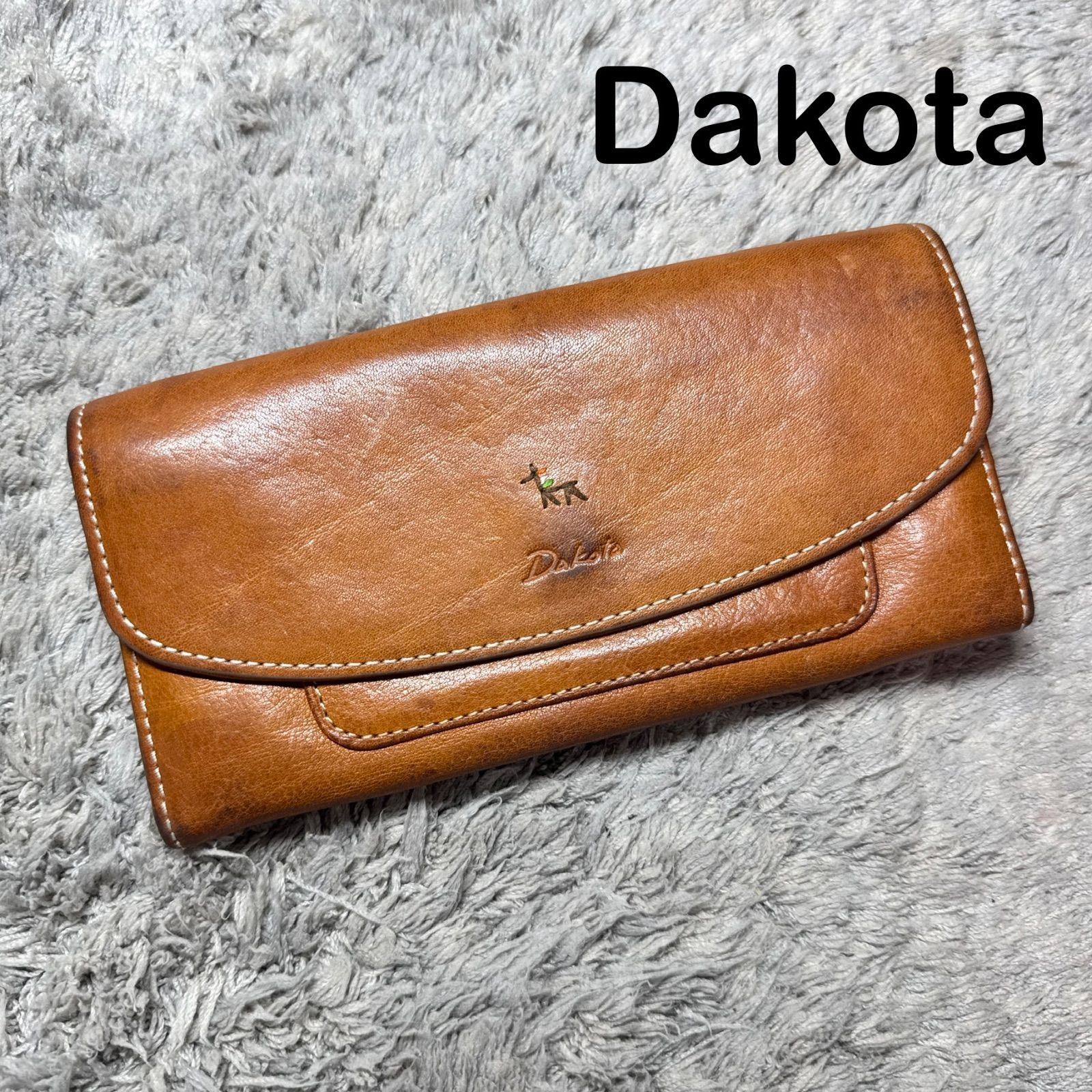 Dakota ダコタ 長財布 フラップ フォンス 刺繍 本革 レザー キャメル 