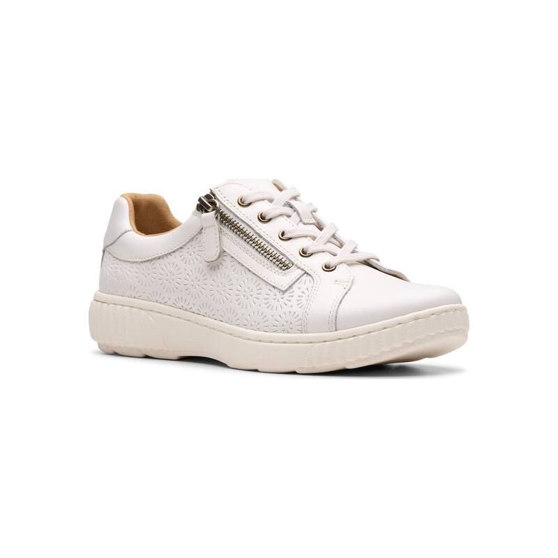 クラークス レディース シューズ スニーカー レザー Clarks Caroline Rio Womens Leather SlipOn Shoes White Leather ホワイト