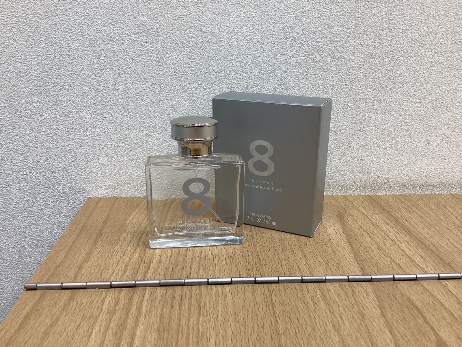 BB267317256　アバクロ　エイト　パフューム　50ml　未使用
