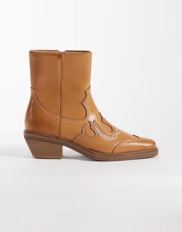 エイソス メンズ シューズ ブーツ・レインブーツ ヒール ASOS DESIGN western boots with cuban heels in tan タン 23,100円