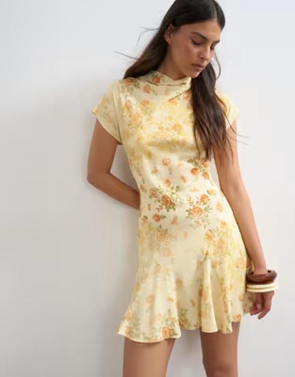 トップショップ レディース トップス ワンピース ヴィンテージ フラワー柄 フラワー Topshop viscose grown on sleeve dress in vintage floral V