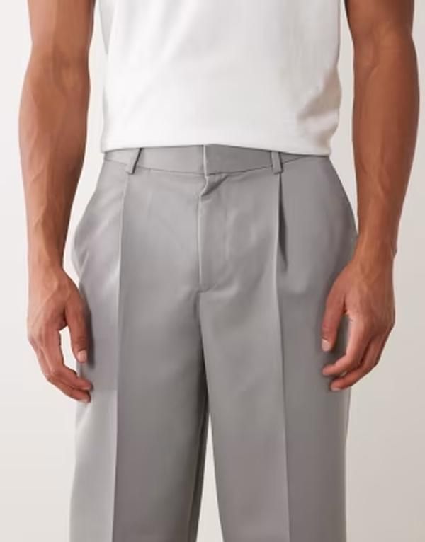 エイソス メンズ ボトムス カジュアルパンツ プリーツ ASOS DESIGN smart pleated relaxed tapered pants Gray グレー
