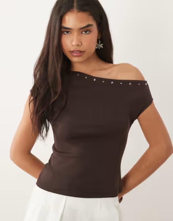 マンゴ レディース トップス シャツ Mangone shoulder studded top in chocolate BROWN ブラウン 11,300円