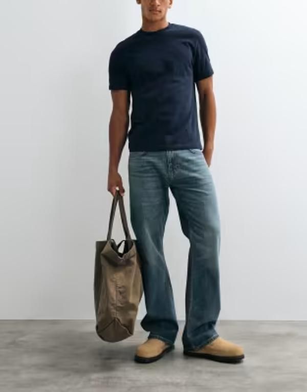 ウィークデイ メンズ ボトムス デニムパンツ ブーツカット ブーツ ジーンズ Weekday lowaistraight bootcut jeans in dusty blue wash Grid B