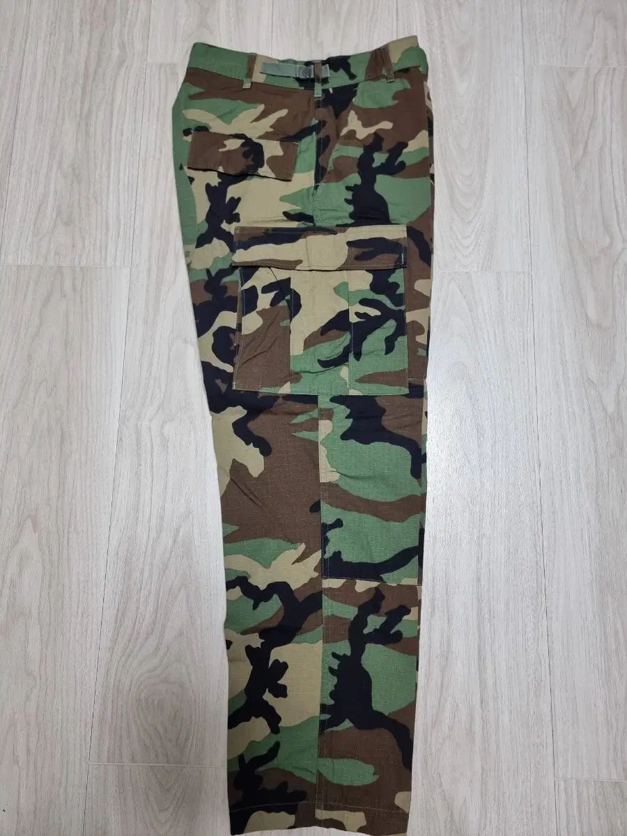 ミリタリー ウッドランド カモフラージュ パータン 軍服 ズボン スモール ショート 出品