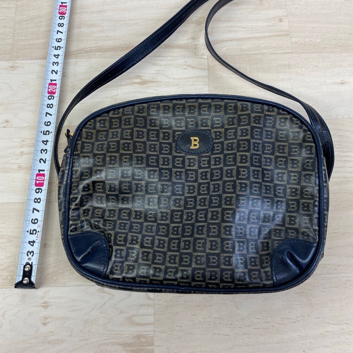 BALLY/バリー Bロゴ総柄 ショルダーバッグ ネイビー系 斜め掛け カバン 