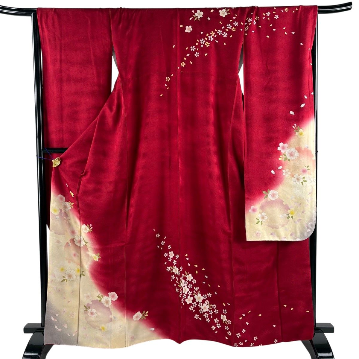 振袖 身丈164.5cm 裄丈67cm M 袷 桜 雪輪 金彩 ぼかし 赤 正絹 秀品 【中古】