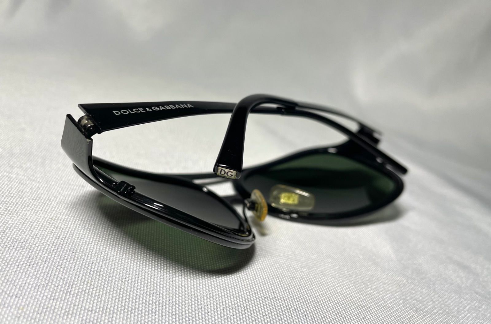 美品 希少 DOLCE&GABBANA ドルチェ&ガッバーナ サイドロゴ メタリック