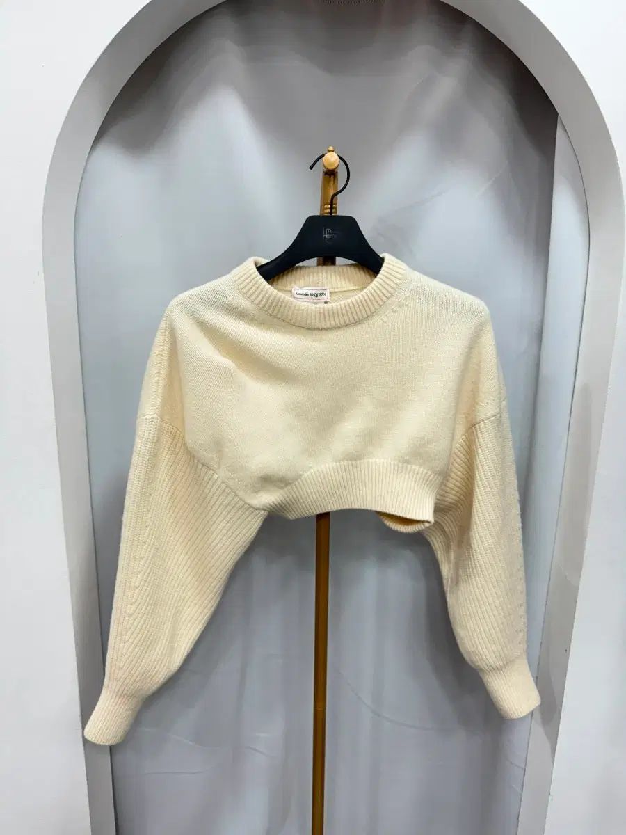 百貨店購入 Alexander McQueen アレキサンダー・マックイーン クロップド ニット M