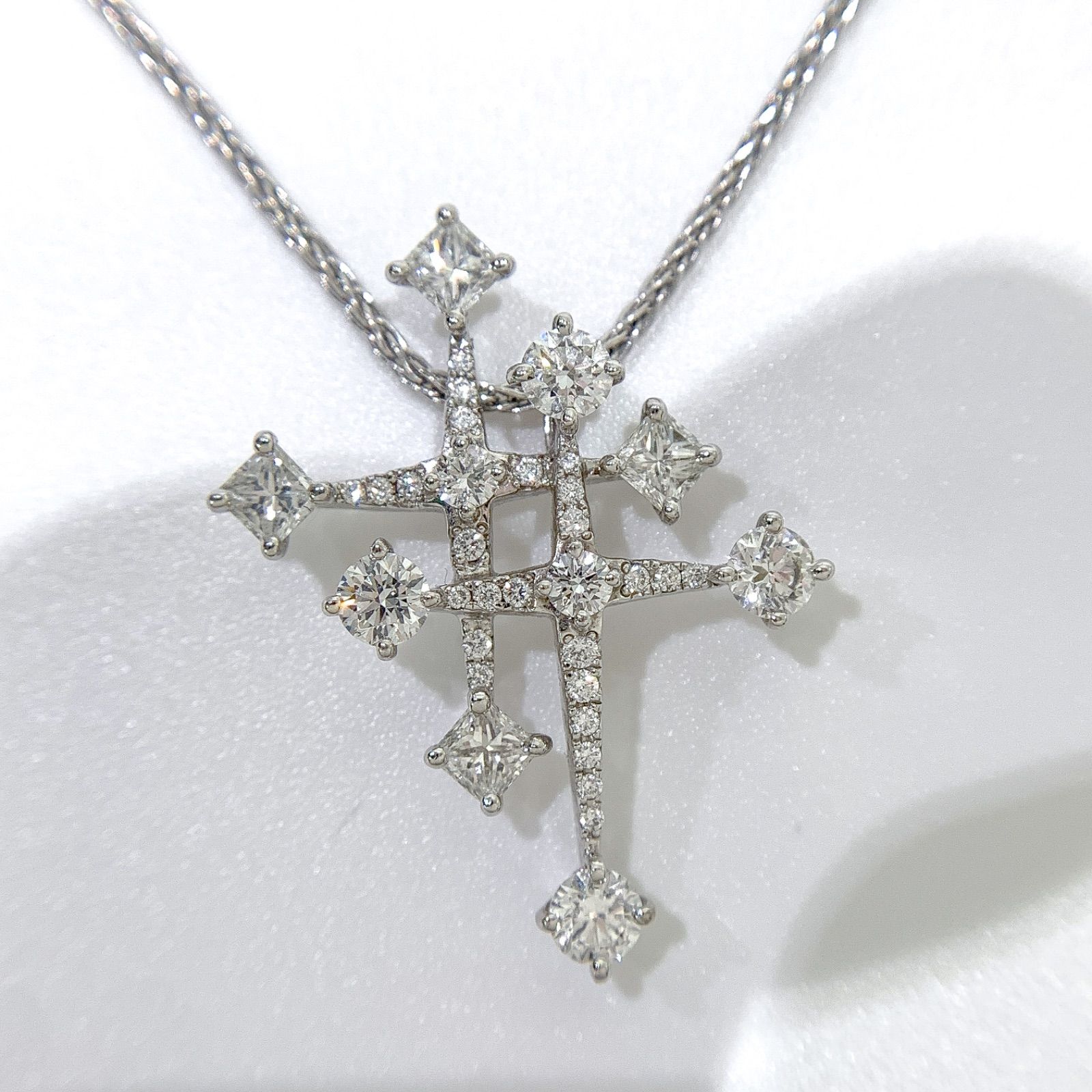 【中古】サバース SA BIRTH ダブルクロス ダイヤ ペンダントネックレス K18WG ホワイトゴールド 750