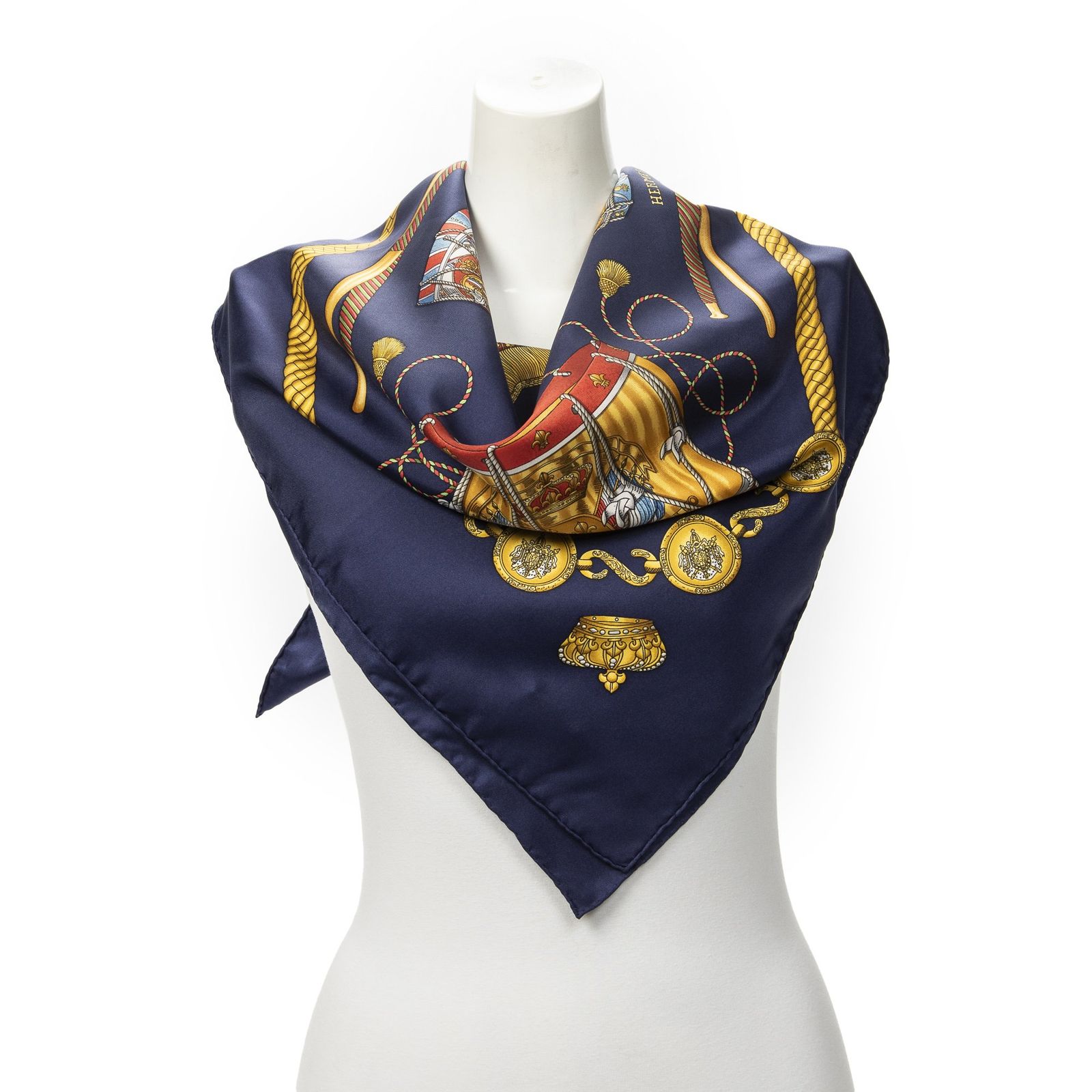 [中古] HERMES エルメススカーフネイビー/ゴールド/レッド100% ツイルシルクA