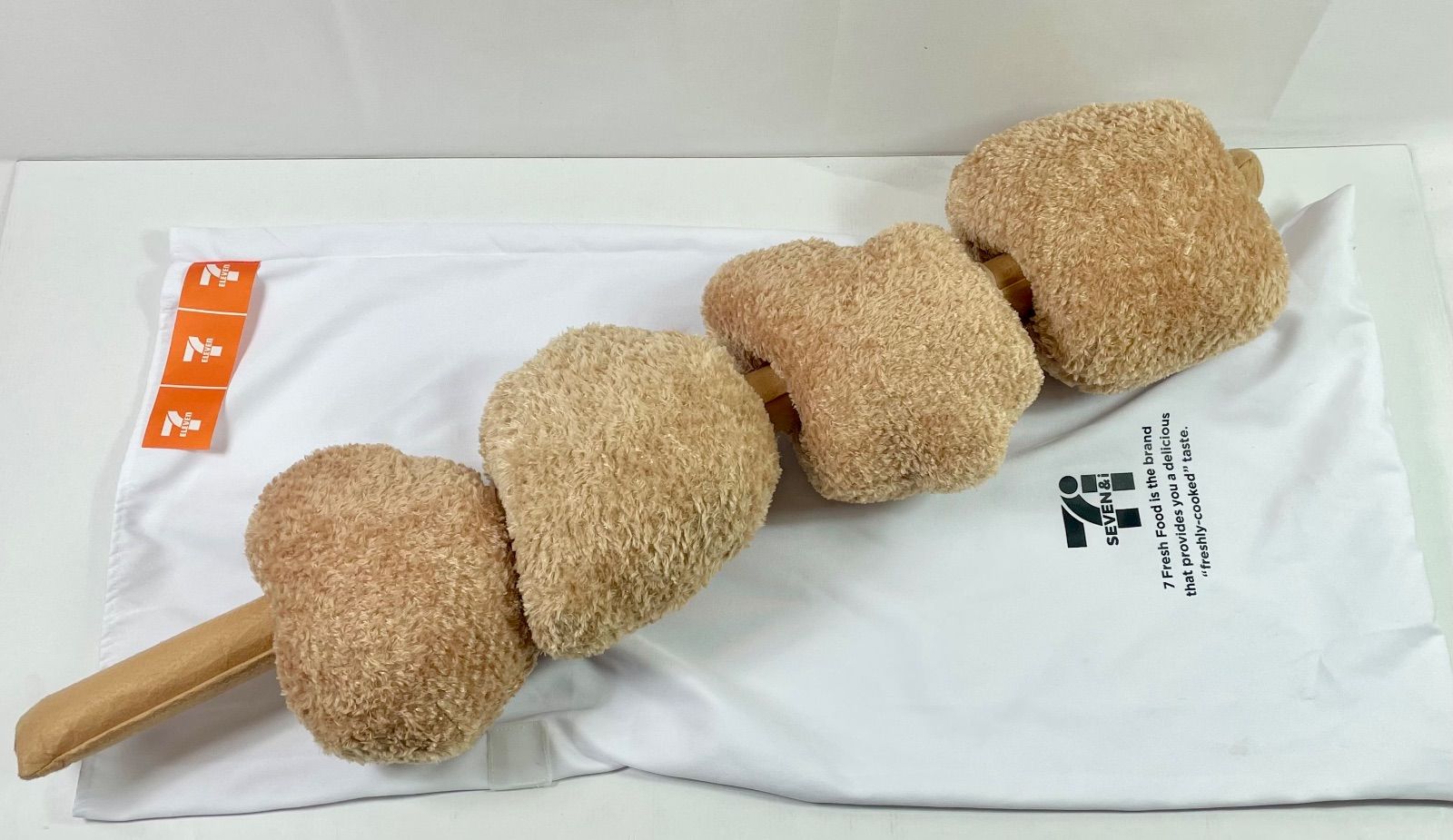 A3734・セブンイレブン BIG ぬいぐるみ からあげ棒 Happyくじ 特賞 約